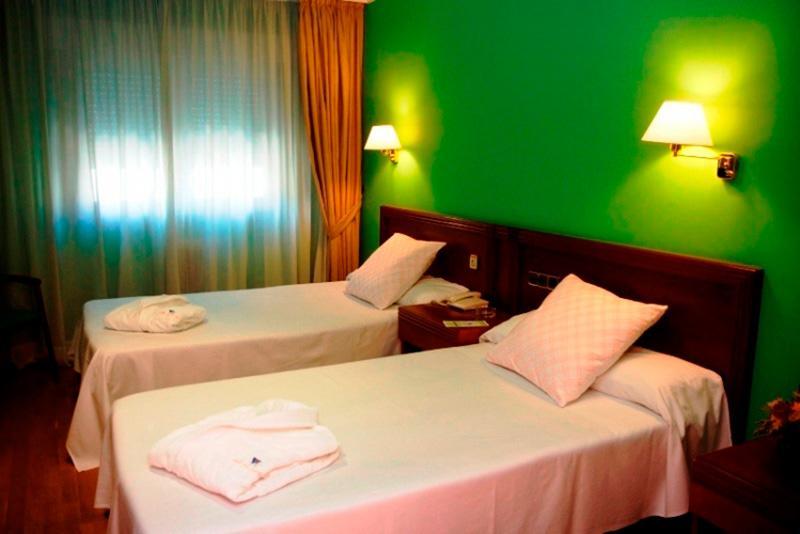 Hotel Villa De Марин Экстерьер фото